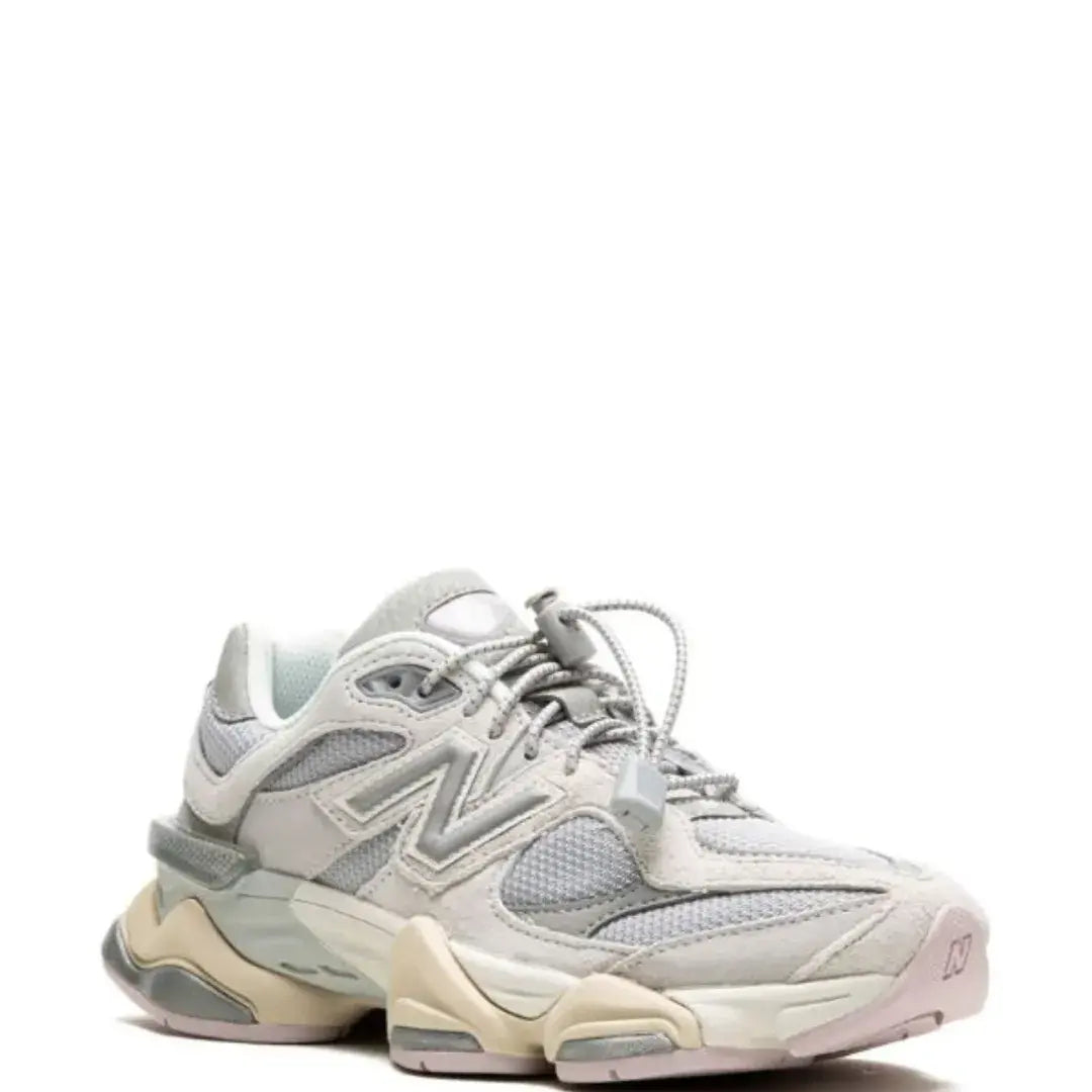 New Balance 9060 (December Sky)