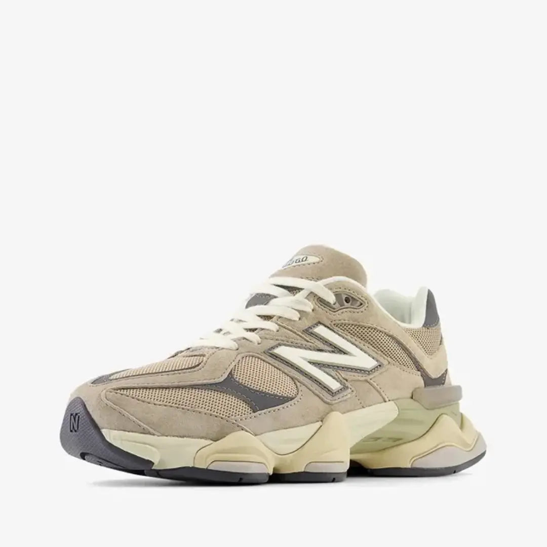 New Balance 9060 (Driftwood Castlerock)