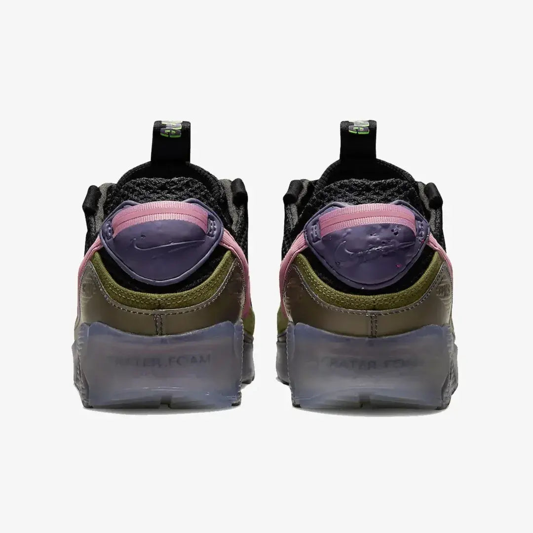 Nike Air Max 90terrascape (Elemental Pink)