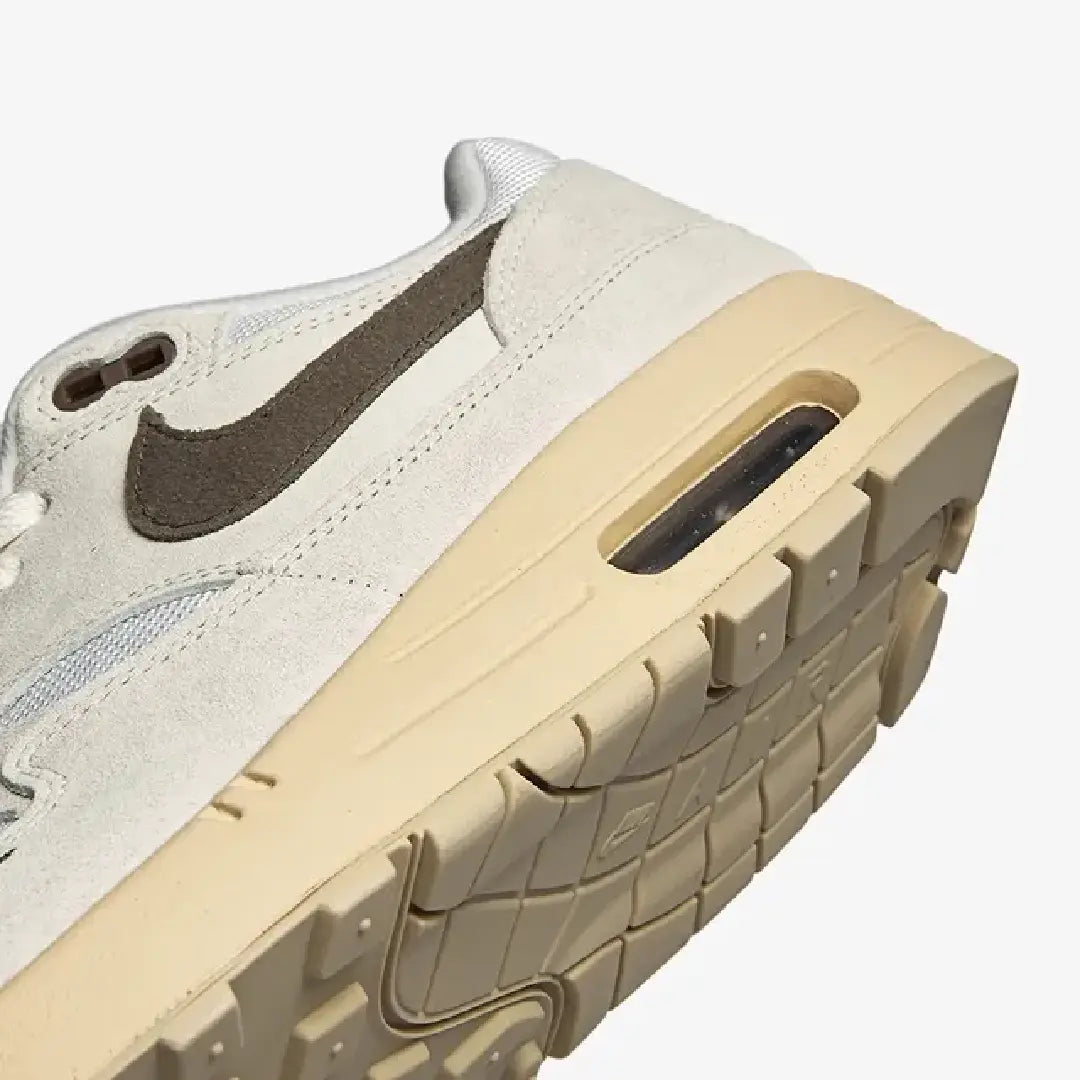 Nike Air Max 1 (Sail Ironstone)