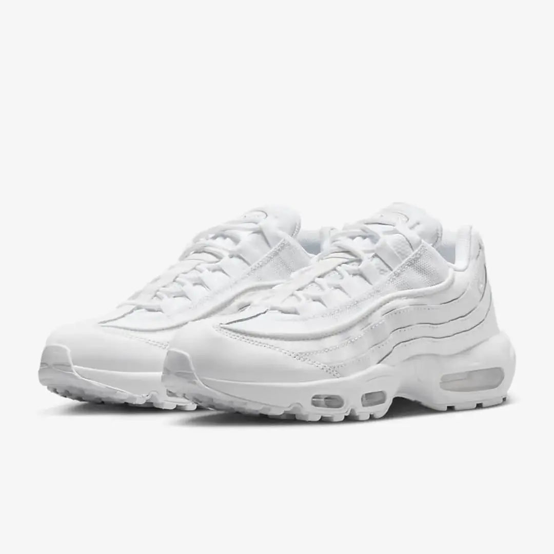 Nike 95 Essential (Triple White)