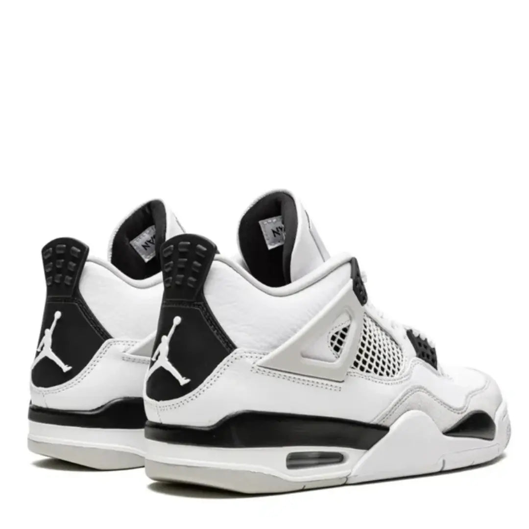 Air Jordan 4 Retro (Military Black)