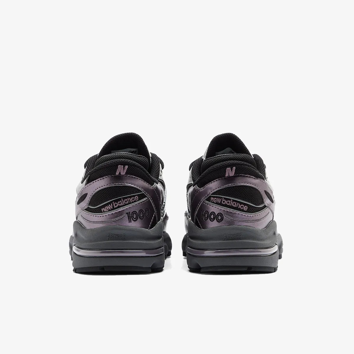 New Balance 1000 Dark Ice Wine, par patika pogled na petu