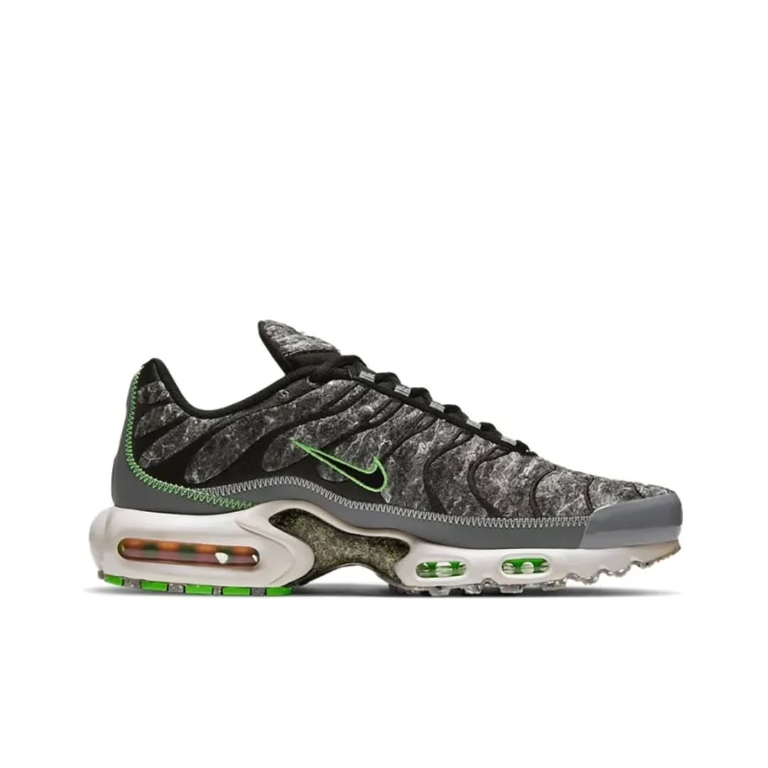 Nike Air Max TN (Essential Crater Green)